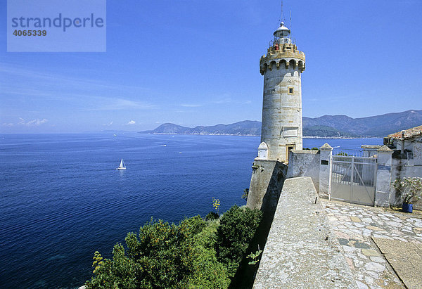 Leuchtturm auf Festungsanlage Forte Stella  Portoferraio  Insel Elba  Provinz Livorno  Toskana  Italien  Europa