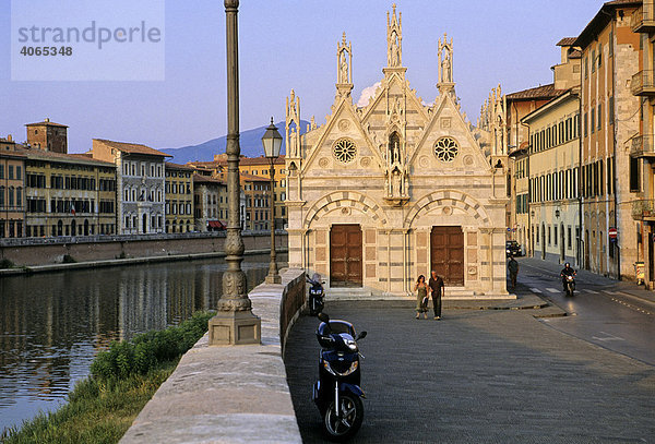 Palazzo alla Giornata  Arno  Santa Maria della Spina  Pisa  Toskana  Italien  Europa