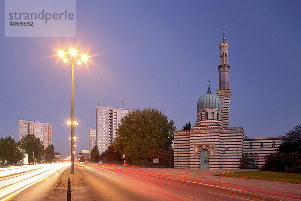 Dampfmaschinenhaus des Havelpumpwerks im Stil einer Moschee  Potsdam  Brandenburg  Deutschland  Europa