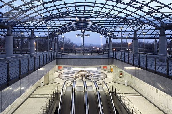 U-Bahn-Haltestelle Westfalenhallen  Dortmund  Ruhrgebiet  Nordrhein-Westfalen  Deutschland  Europa