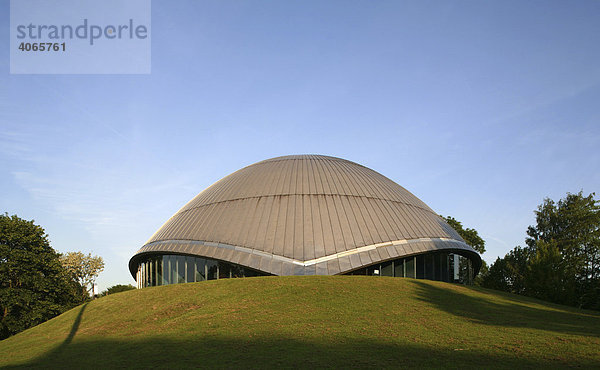 Zeiss-Planetarium  Bochum  Ruhrgebiet  Nordrhein-Westfalen  Deutschland  Europa
