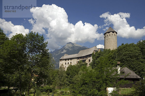 Schloss Matzen  Brixlegg  Tirol  Österreich  Europa