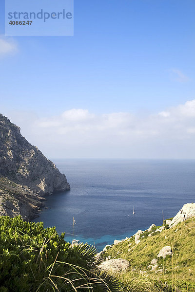 Die Bucht Cala figuera am Cap Formentor  Mallorca  Balearen  Spanien  Europa