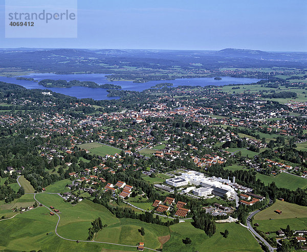 Murnau am Staffelsee  Unfallklinik  Blaues Land  Oberbayern  Bayern  Deutschland  Europa  Luftbild