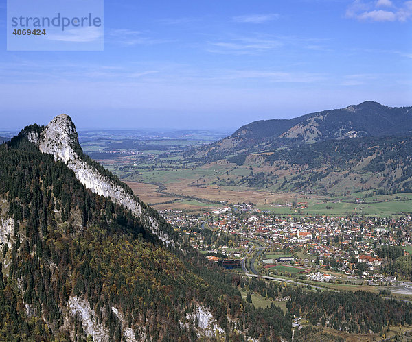 Oberammergau  Kofel  Ammergauer Alpen  Ammertal  Oberbayern  Bayern  Deutschland  Europa  Luftbild