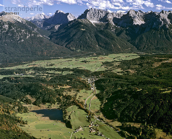 Gerold  Gerolder See  Klais  Isartal  Karwendelgebirge  Oberbayern  Bayern  Deutschland  Europa  Luftbild