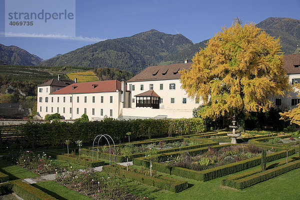 Kloster Neustift in Neustift bei Brixen  Gemeinde Vahrn in Südtirol  Italien  Europa