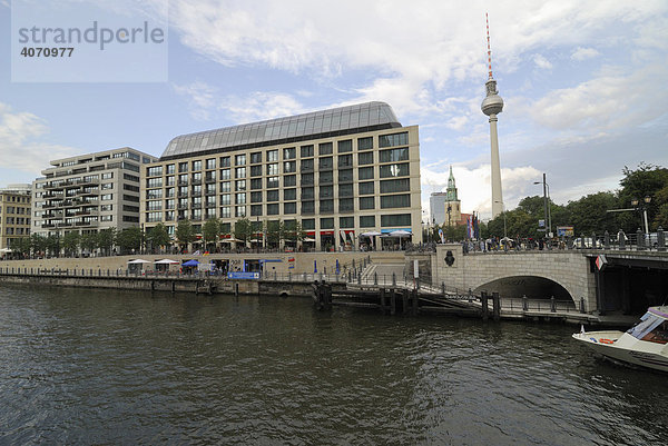 Moderne Gebäude in Berlin  Deutschland  Europa