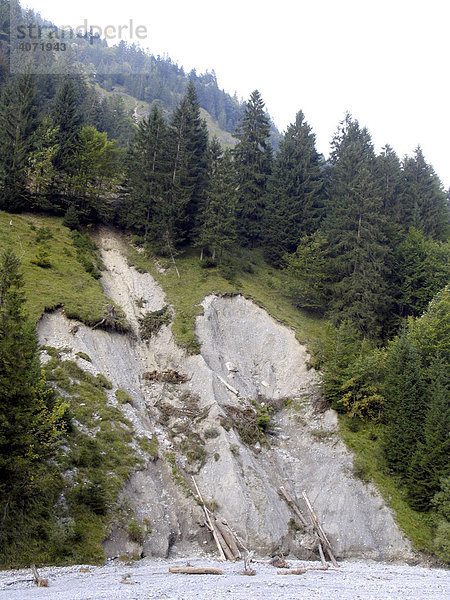 Murenabgang am 30.09.2005 nach Starkregen  Dauerregen  bei Schoppernau  Vorarlberg  Österreich  Europa