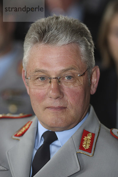 Generalleutnant Wolfgang Otto  Befehlshaber des Heeresführungskommandos der Bundeswehr