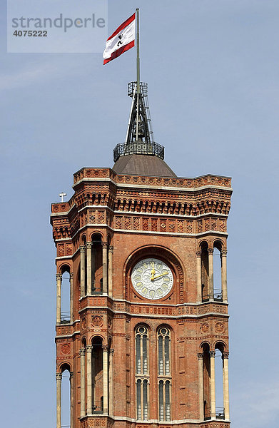 Der Turm des Roten Rathauses  Berlin  Deutschland  Europa