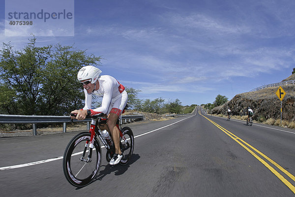 Torbjorn Sindballe  Dänemark  auf der Radstrecke der Ironman-Triathlon-Weltmeisterschaft  11.10.2008  Kailua-Kona  Hawaii  USA