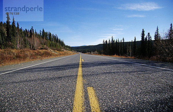 Alaska Highway  Yukon Territorium  Kanada  Nordamerika