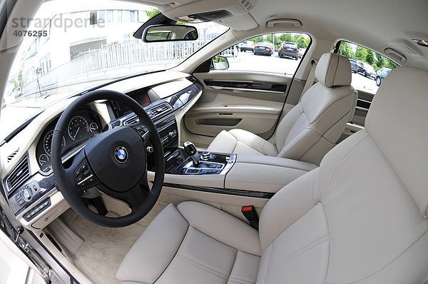 Innenraum eines BMW 750i