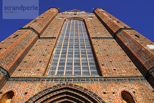 Historische Wismarer Kirche  Georgen-Kirche  St. Georgen  Sankt Georgenkirche zu Wismar  UNESCO-Weltkulturerbe Wismarer Altstadt  Hansestadt Wismar  Mecklenburg-Vorpommern  Deutschland  Europa