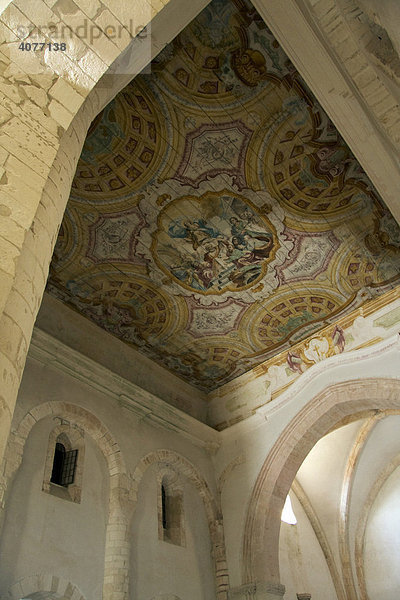 Benediktinerkloster Santa Maria a Mare  Innenansicht  San Nicola  Tremiti-Inseln  Gargano  Apulien  Italien  Europa