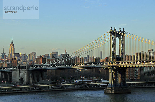 Manhattan Bridge  Manhattan  New York  USA