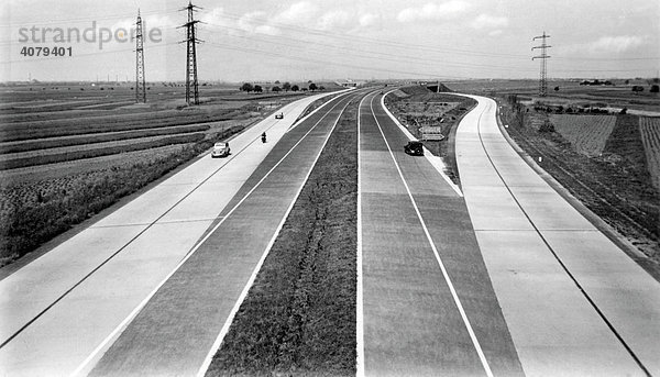 Autobahn Heidelberg-Frankfurt  Abzweigung nach Mannheim  historische Aufnahme  ca. 1940  Baden-Württemberg  Deutschland  Europa
