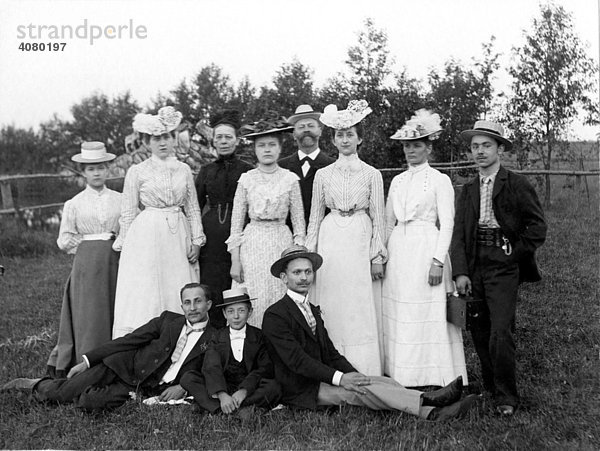Historische Aufnahme  Gruppenbild  ca. 1910