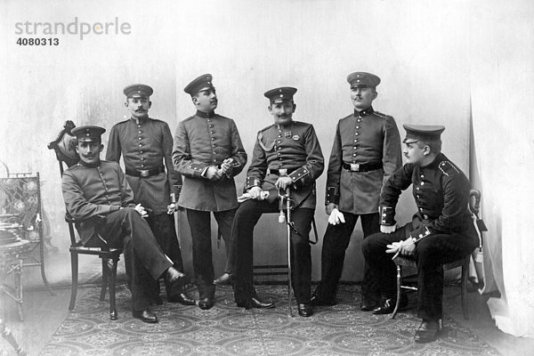 Historische Aufnahme  Soldatengruppe  Offiziere  ca. 1915  1. Weltkrieg