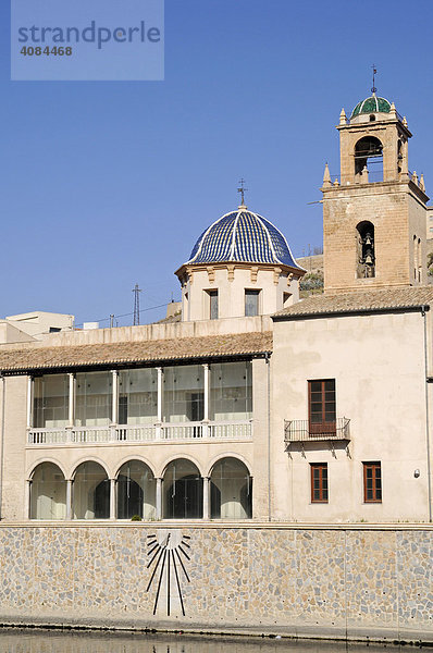 Palast Episcopal  Kathedrale  Fluss Segura  Orihuela  Alicante  Spanien