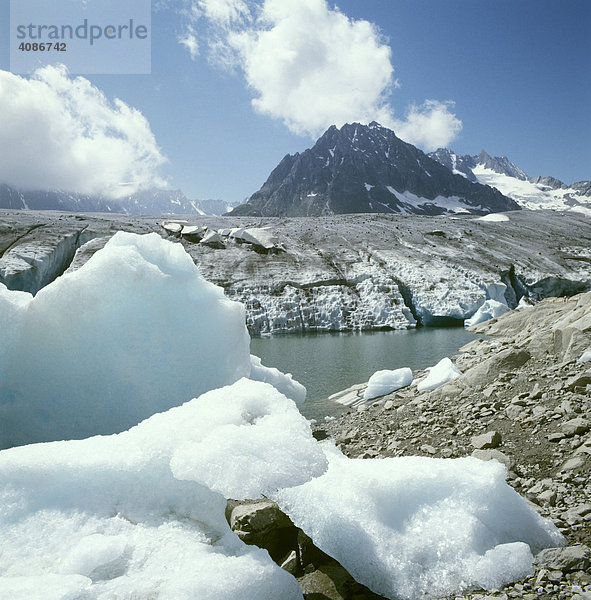 Märjelensee Aletschgletscher Olmenhorn (3210 m) Wallis Schweiz