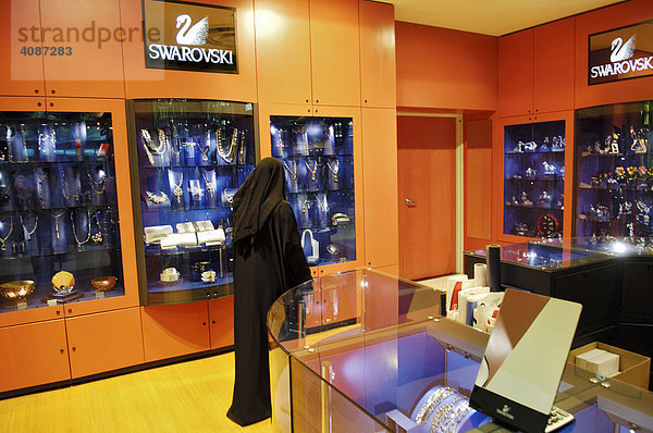 Swarovski Geschäft im Airport in Dubai  Vereinigte Arabische Emirate