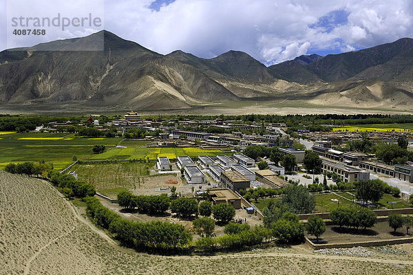 Ort und Kloster Samye bei Lhasa  Tibet