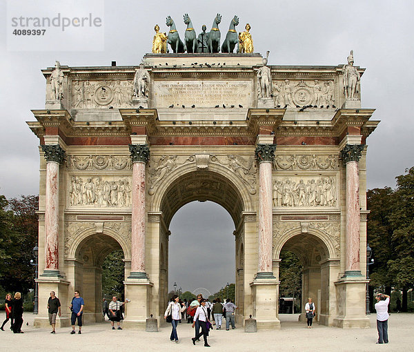 Arc de Triomphe du Carrousel Musee du Louvre Paris Frankreich