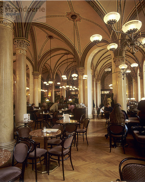 Innenraum  Cafe Central  Wien  Österreich