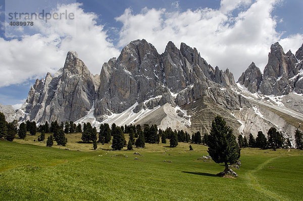 Geisler Spitzen  Dolomiten  Südtirol  Italien