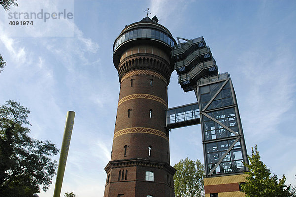 Aquarius  Wassermuseum  Styrumer Wasserturm von August Thyssen  Mülheim  NRW  Nordrhein Westfalen  Deutschland