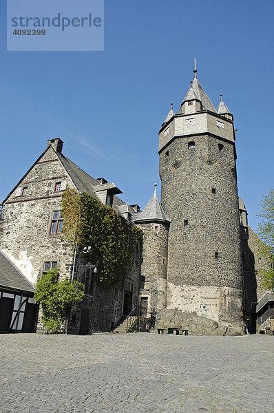 Burg Altena  Museum  erste Jugendherberge der Welt  Altena  NRW  Nordrhein Westfalen  Deutschland