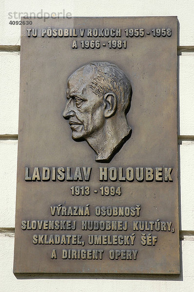 Gedenktafel  Ladislav Holoubek (1913-1994)  slowakischer Komponist und Dirigent  Kosice  Kaschau  Slowakei  Slowakische Republik  Osteuropa