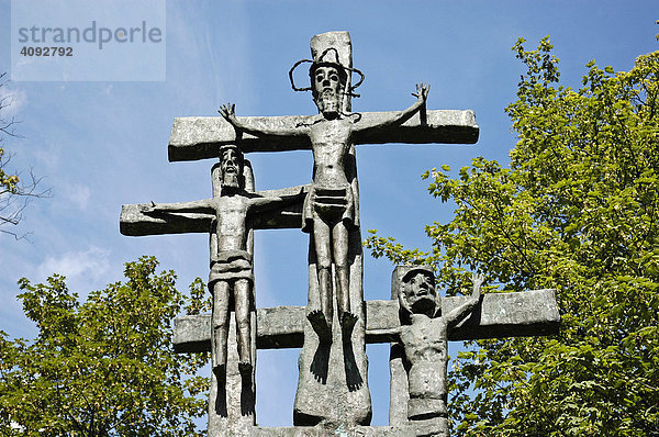 Jesus  Kreuzigung  Propsteikirche  St Petrus und Andreas  Brilon  NRW  Nordrhein Westfalen  Deutschland