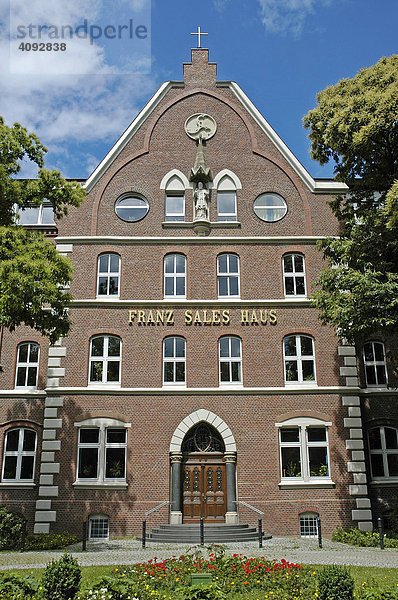 Franz Sales Haus  Pflegeheim  Essen  Nordrhein-Westfalen  NRW  Deutschland