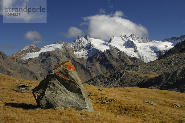 Hochgebirgslandschaft im Nationalpark  Gran-Paradiso-Nationalpark  Italien