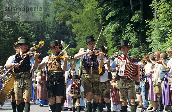 Volksmusikgruppe beim Narzissenfest am Grundlsee Steiermark Österreich