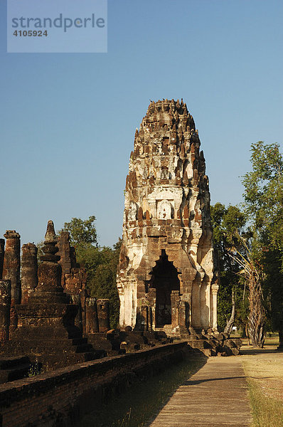 Wat Phra Phai Luong (Wat Phra Pai Luong)  Historical Park Sukhothai  Sukhothai  Thailand