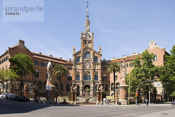 Eingangsbereich des Hospital de la Santa Creu i de Sant Pau  Stadtteil Eixample  Barcelona  Spanien  Europa