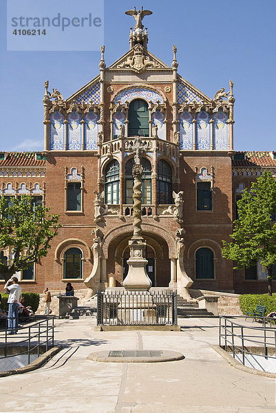 Gebäude auf dem Gelände des Hospital de la Santa Creu i de Sant Pau  Stadtteil Eixample  Barcelona  Spanien  Europa