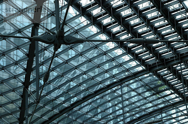 Berliner Hauptbahnhof  Berlin  Deutschland  Europa