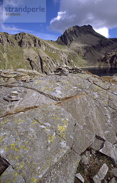 Steinplatten beim Kleinen Mühldorfer See  Reißeck  Hohe Tauern  Kärnten  Österreich