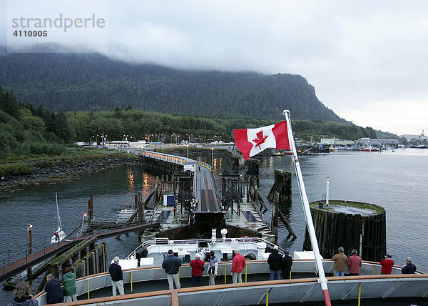 Fähre im Hafen von Prince Rupert in British Columbia  Kanada