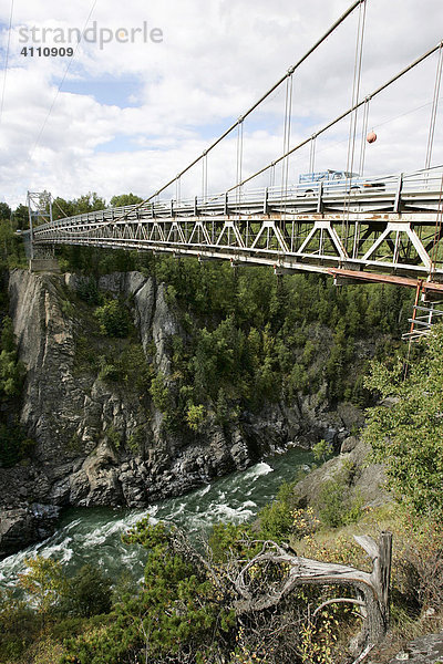 New Hazelton Brücke über den Bulkley River in British Columbia  Kanada