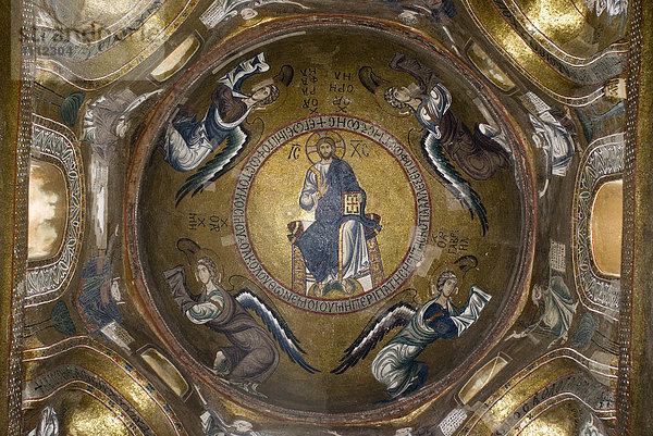 Kirche S. Maria dell Ammiraglio (La Martorana)  innen  Kuppel mit byzantinischen Mosaiken  Palermo  Sizilien  Italien