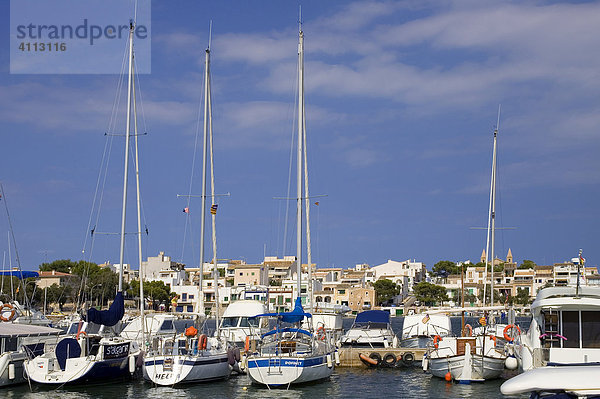 Mallorca  Hafen von Portocolom