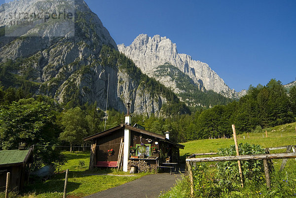 Latschenbrennerhütte im Kaiserbachtal  Kirchdorf i.T.  Tirol  Österreich