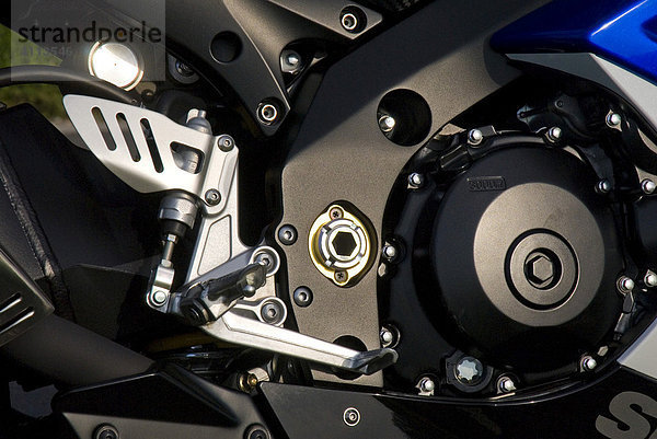 Motorraddetail  Motor und Bremspedal