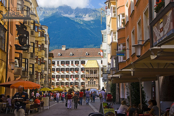 Altstadt  Herzog-Friedrich-Straße  Innsbruck  Tirol  Österreich